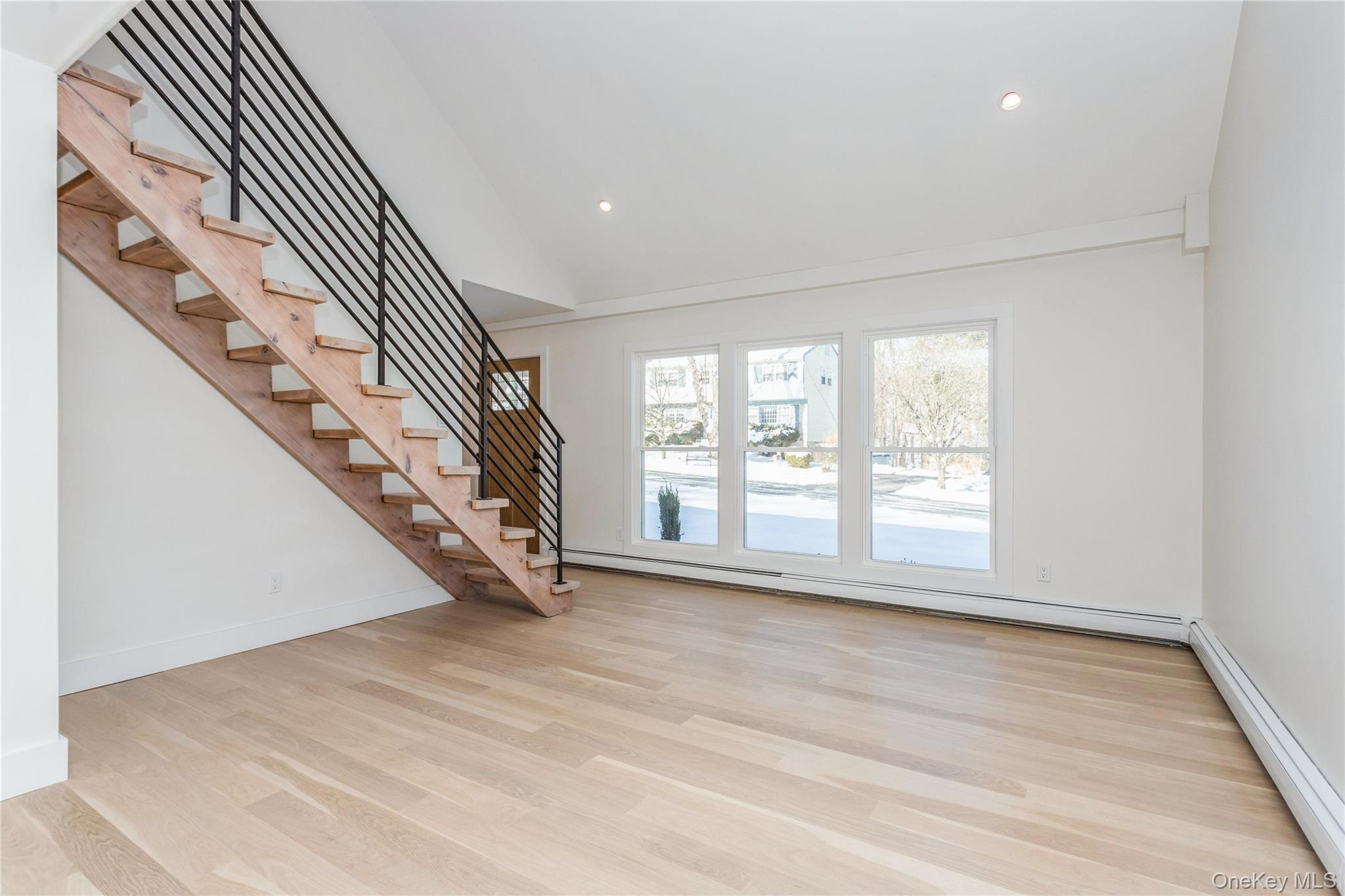 #5 photo, 83 Thoreau Court, Yorktown Heights , NY 10598