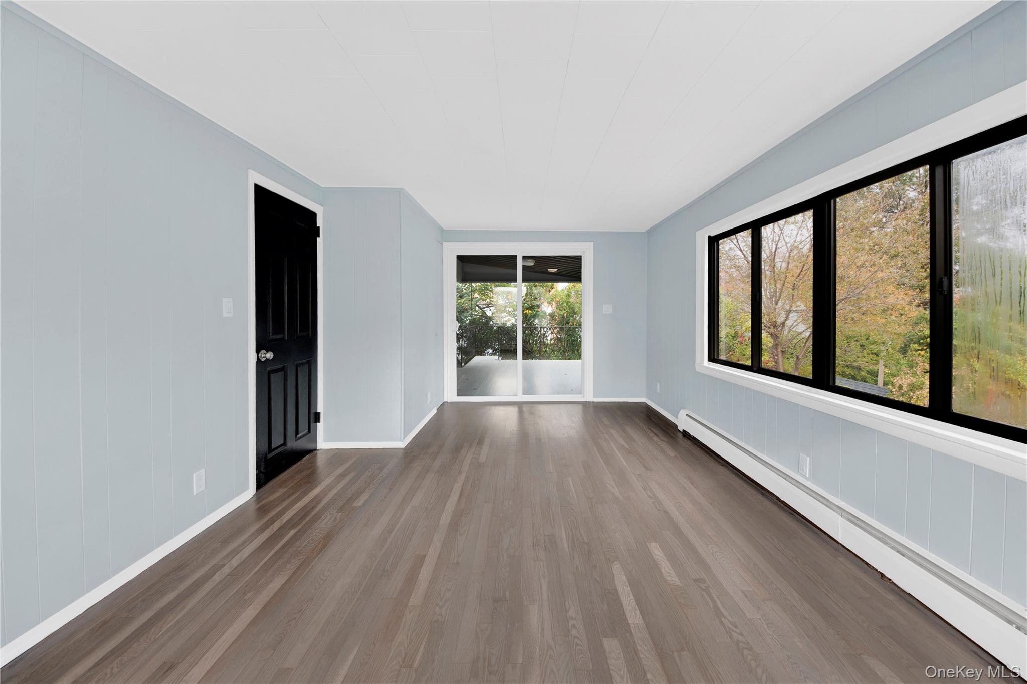 #3 photo, 28 Crestmont Avenue, Yonkers , NY 10704