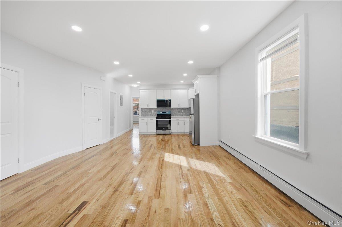 #6 photo, 1624 Seddon Street, Bronx , NY 10461