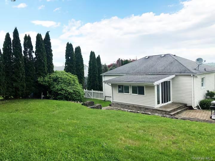 #20 photo, 96 Orange Street, Marlboro , NY 12542