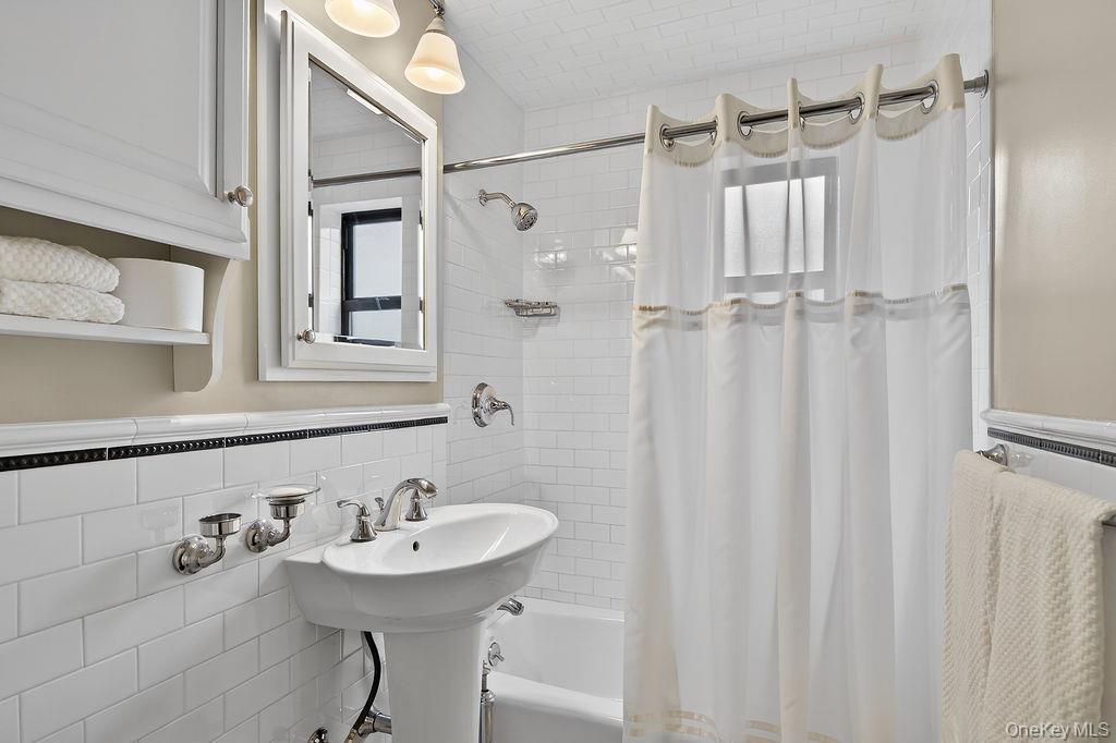 #14 photo, 485 E Lincoln Avenue, Mount Vernon , NY 10552