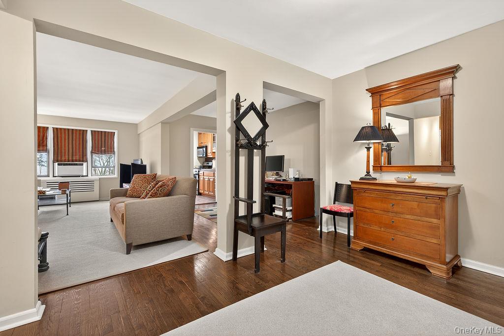 #3 photo, 485 E Lincoln Avenue, Mount Vernon , NY 10552