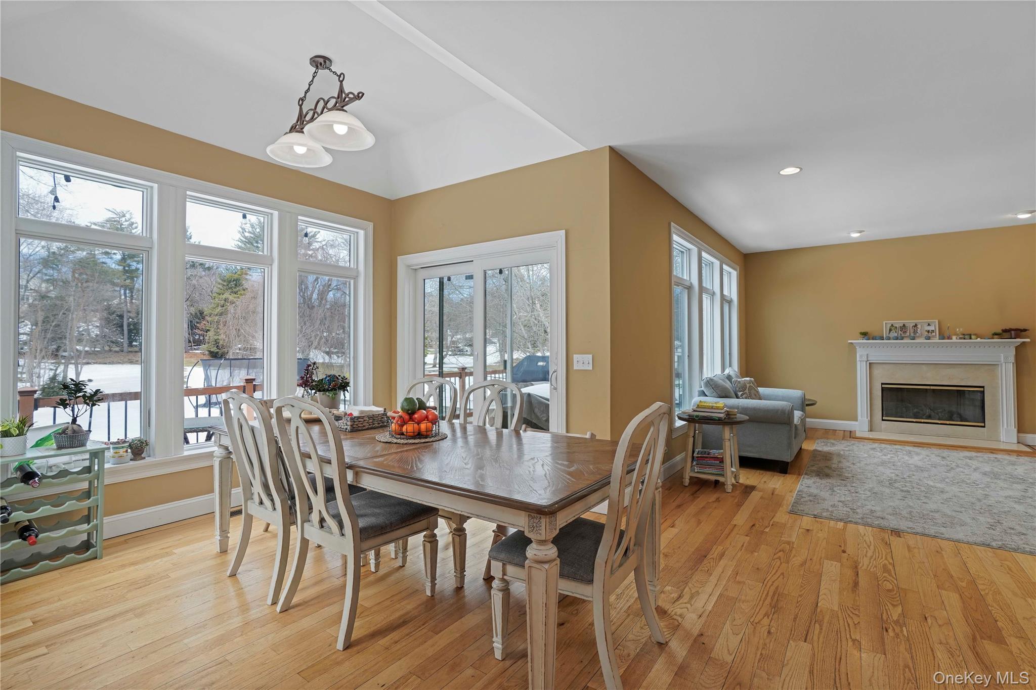 #5 photo, 484 Rosedale Avenue, White Plains , NY 10605