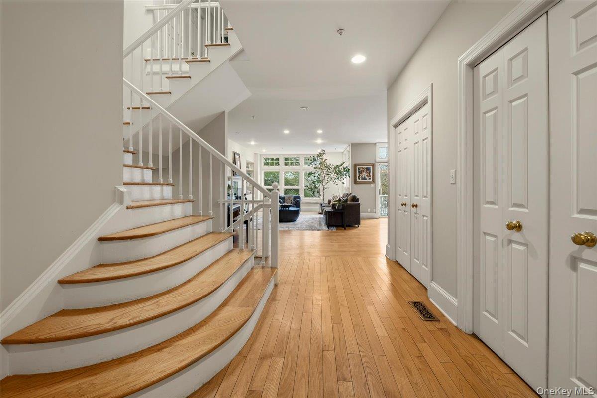 #3 photo, 10 Old Jackson Avenue, Hastings-on-Hudson , NY 10706