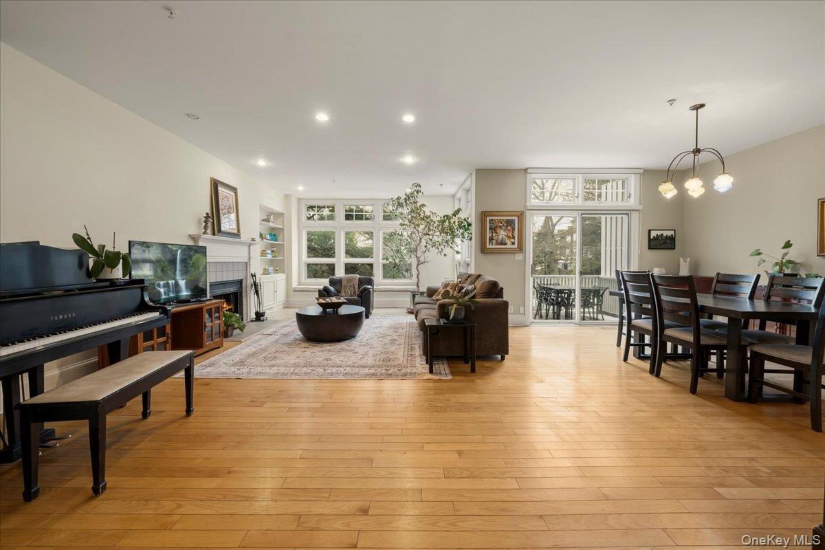 #4 photo, 10 Old Jackson Avenue, Hastings-on-Hudson , NY 10706