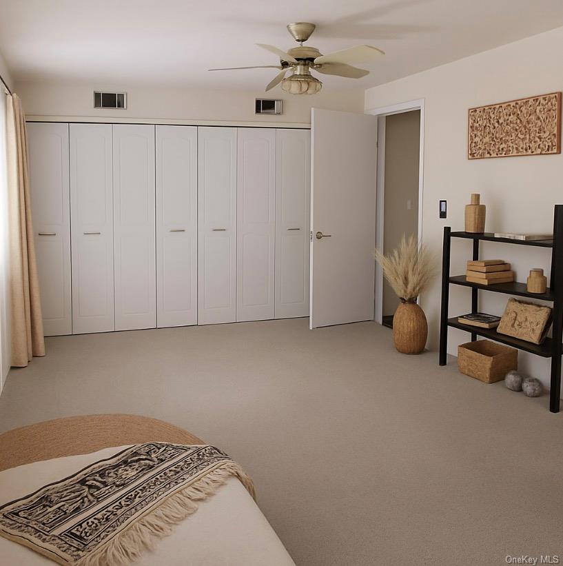 #13 photo, 7 Essex Lane, Suffern , NY 10901