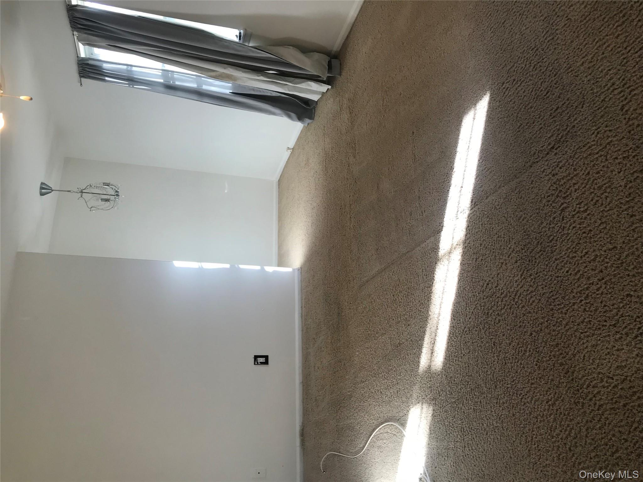 #14 photo, 7 Essex Lane, Suffern , NY 10901