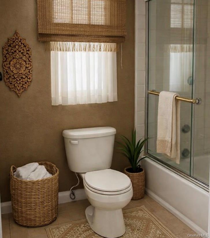 #17 photo, 7 Essex Lane, Suffern , NY 10901