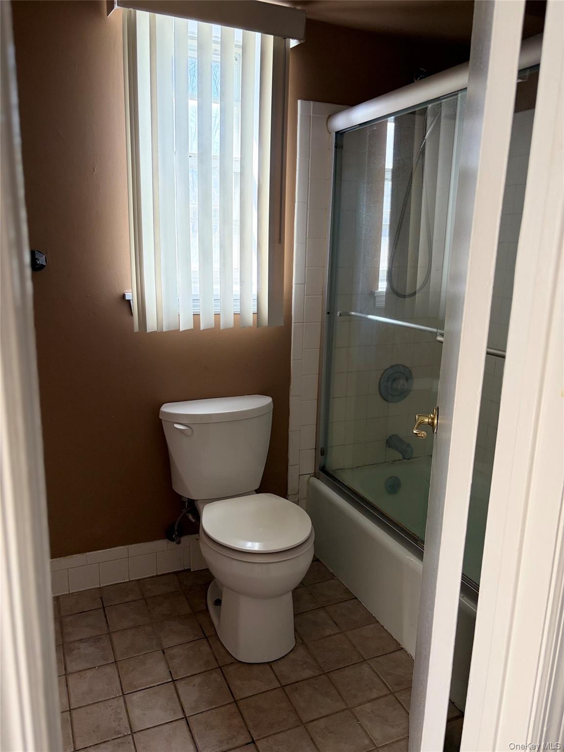 #19 photo, 7 Essex Lane, Suffern , NY 10901