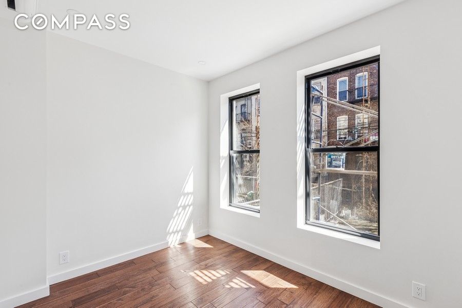 #5 photo, 17-18 Woodbine Street, Ridgewood , NY 11385