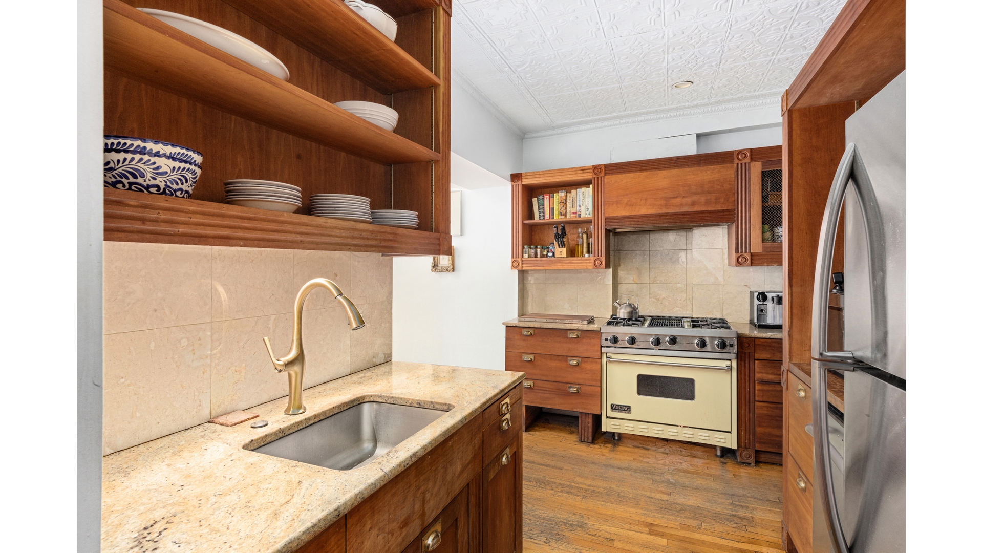 #14 photo, 412 E 89TH Street, Yorkville , NY 10128