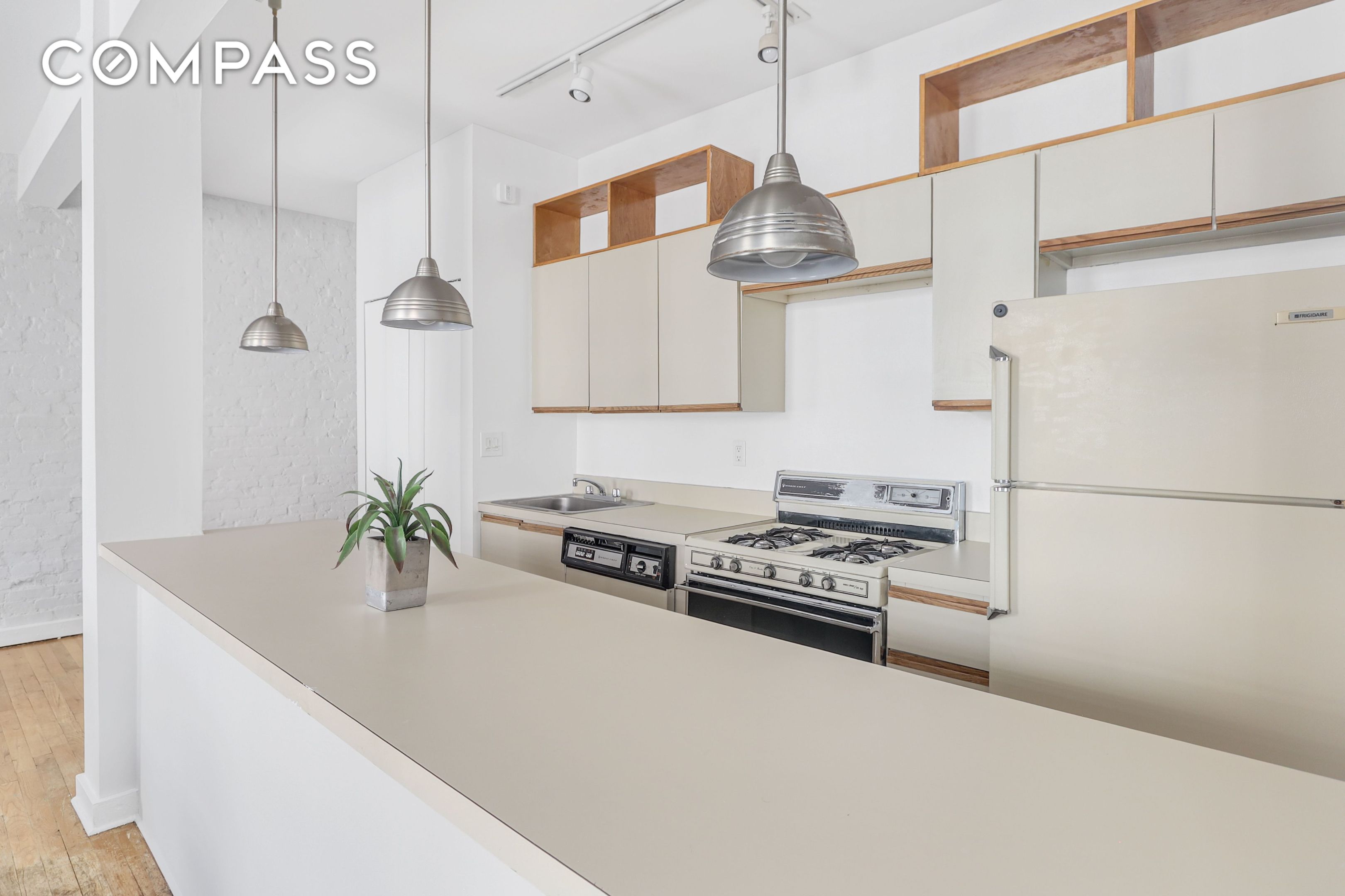 #4 photo, 314 W 94th Street, Upper West Side , NY 10025