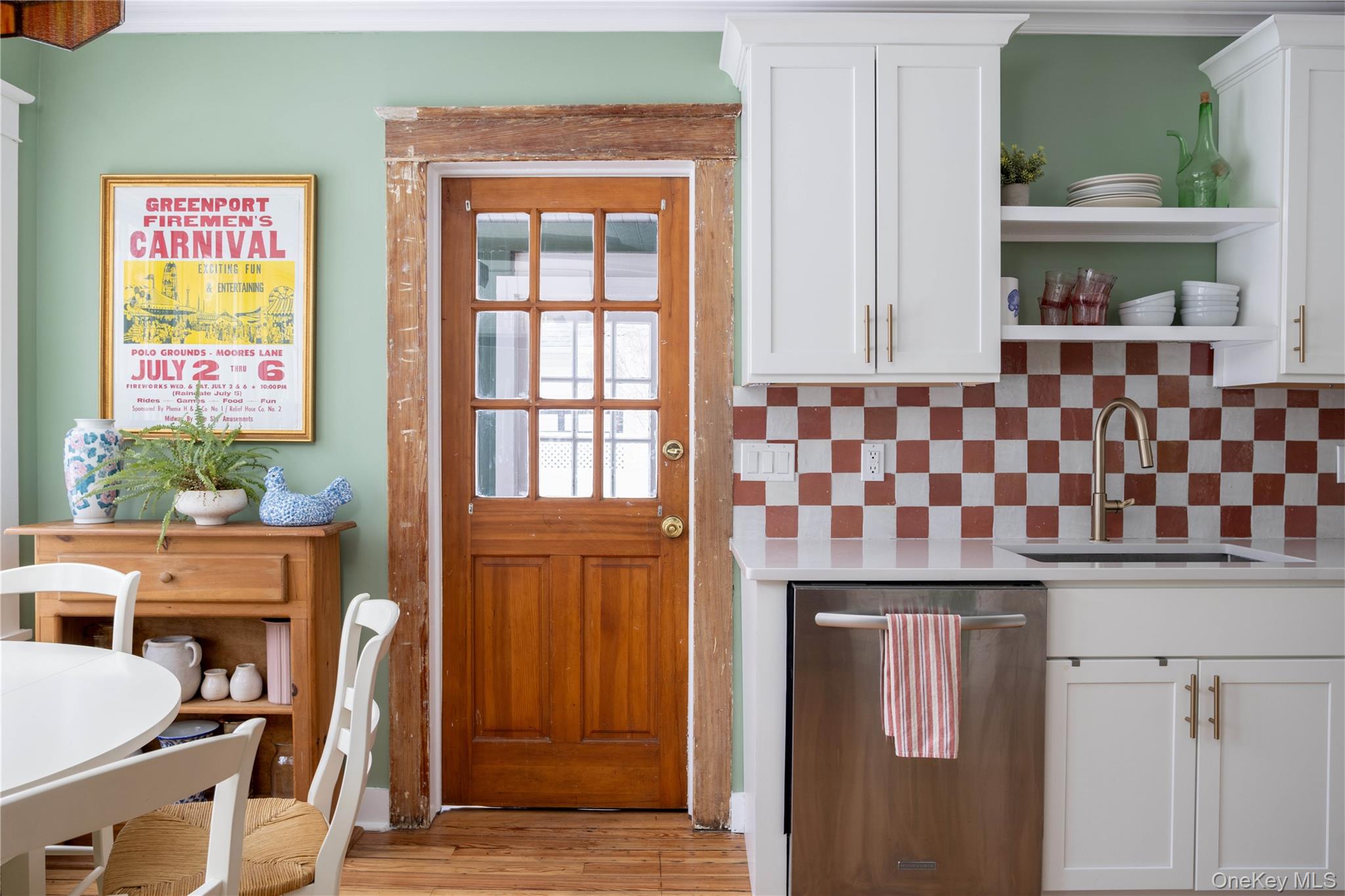 #4 photo, 134 6th Street, מחוז סאפוק Greenport , NY 11944