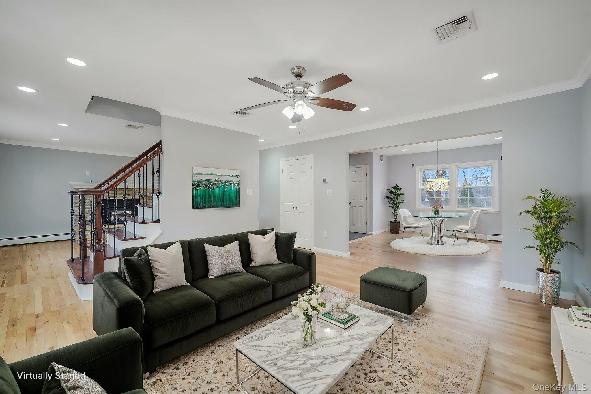 #10 photo, 92 Hawthorne Road, سوفولك Kings Park , NY 11754