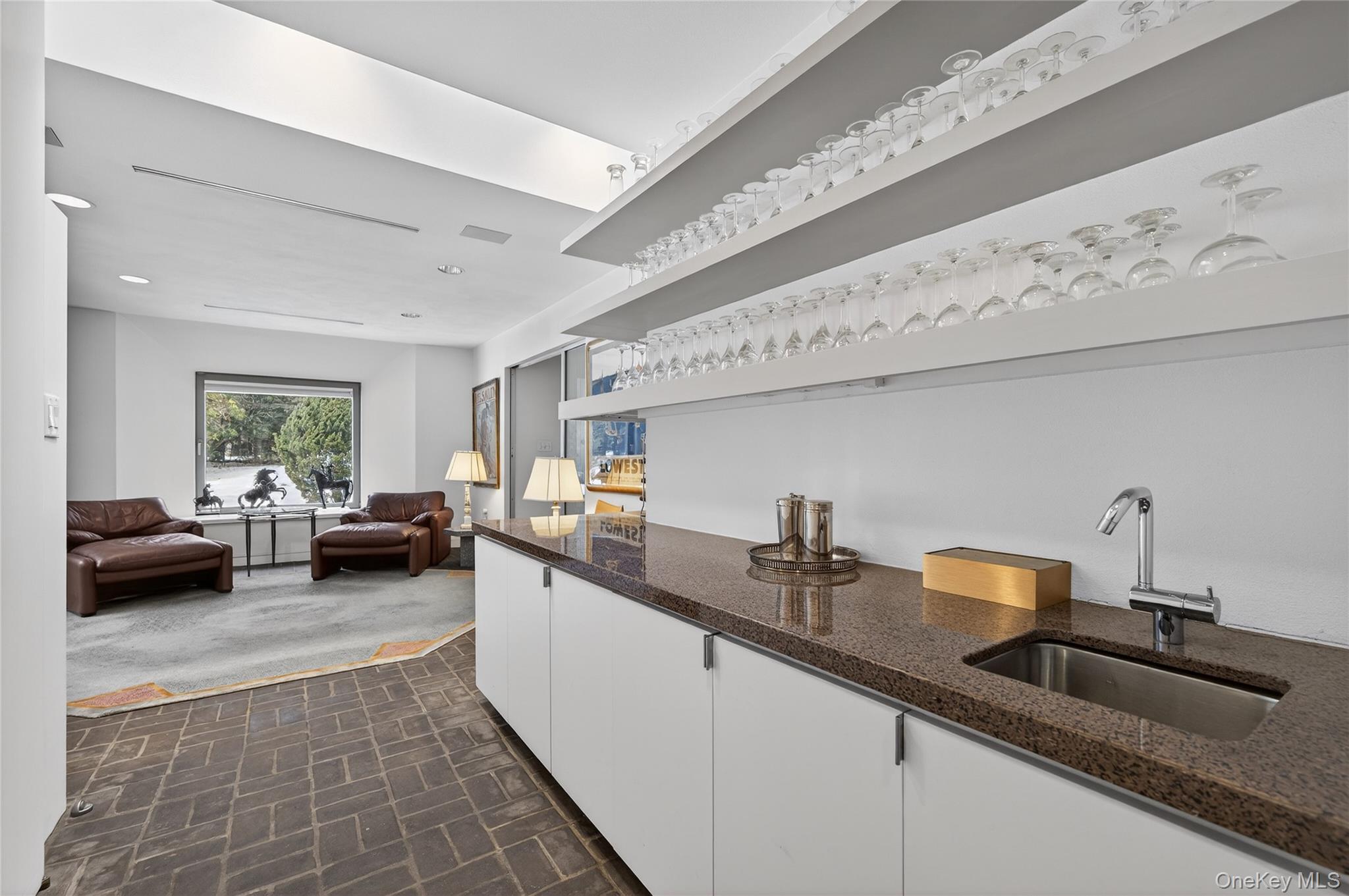 #12 photo, 120 Bacon Road, 롱 아일랜드 Old Westbury , NY 11568