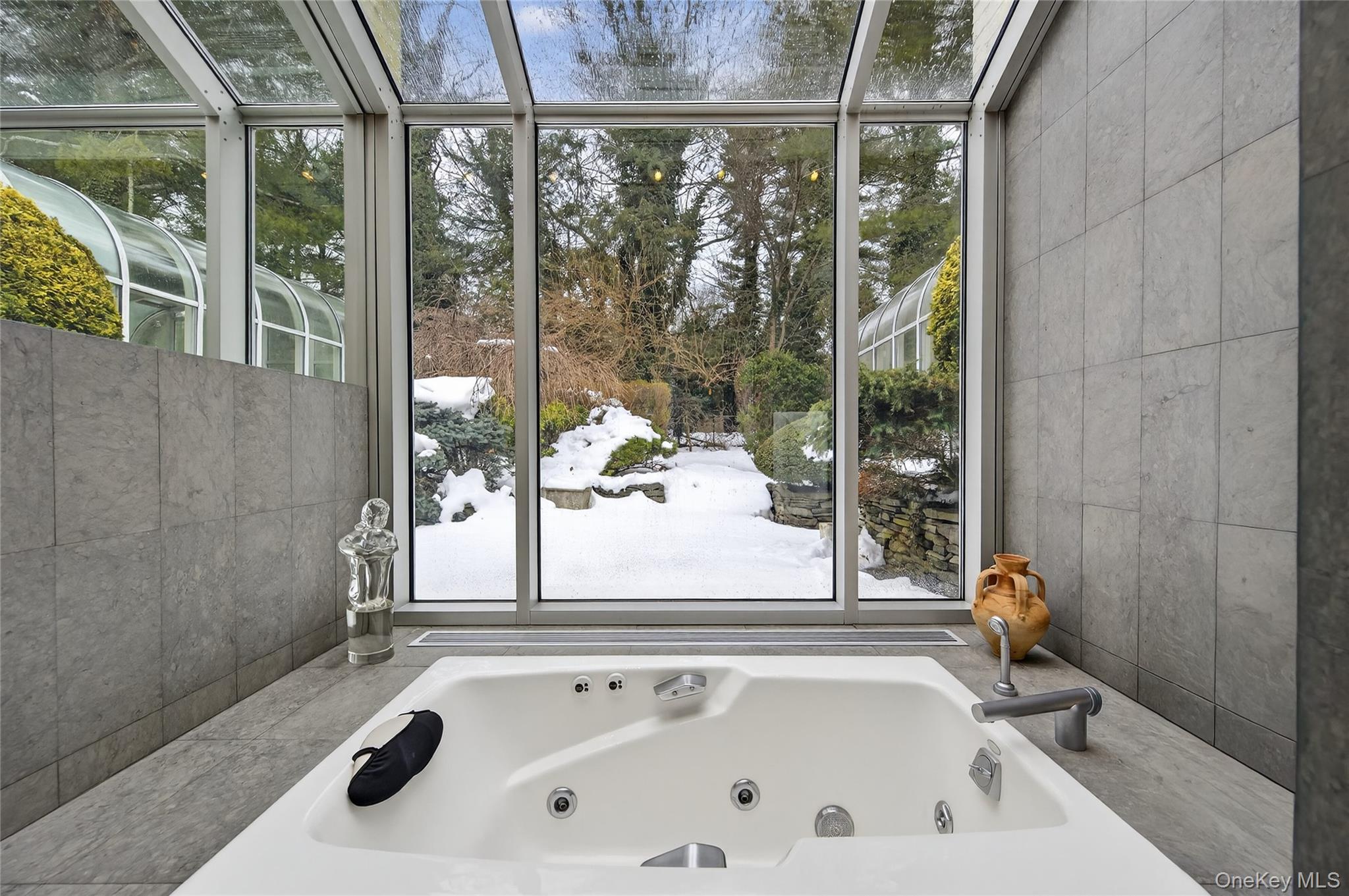 #15 photo, 120 Bacon Road, 롱 아일랜드 Old Westbury , NY 11568