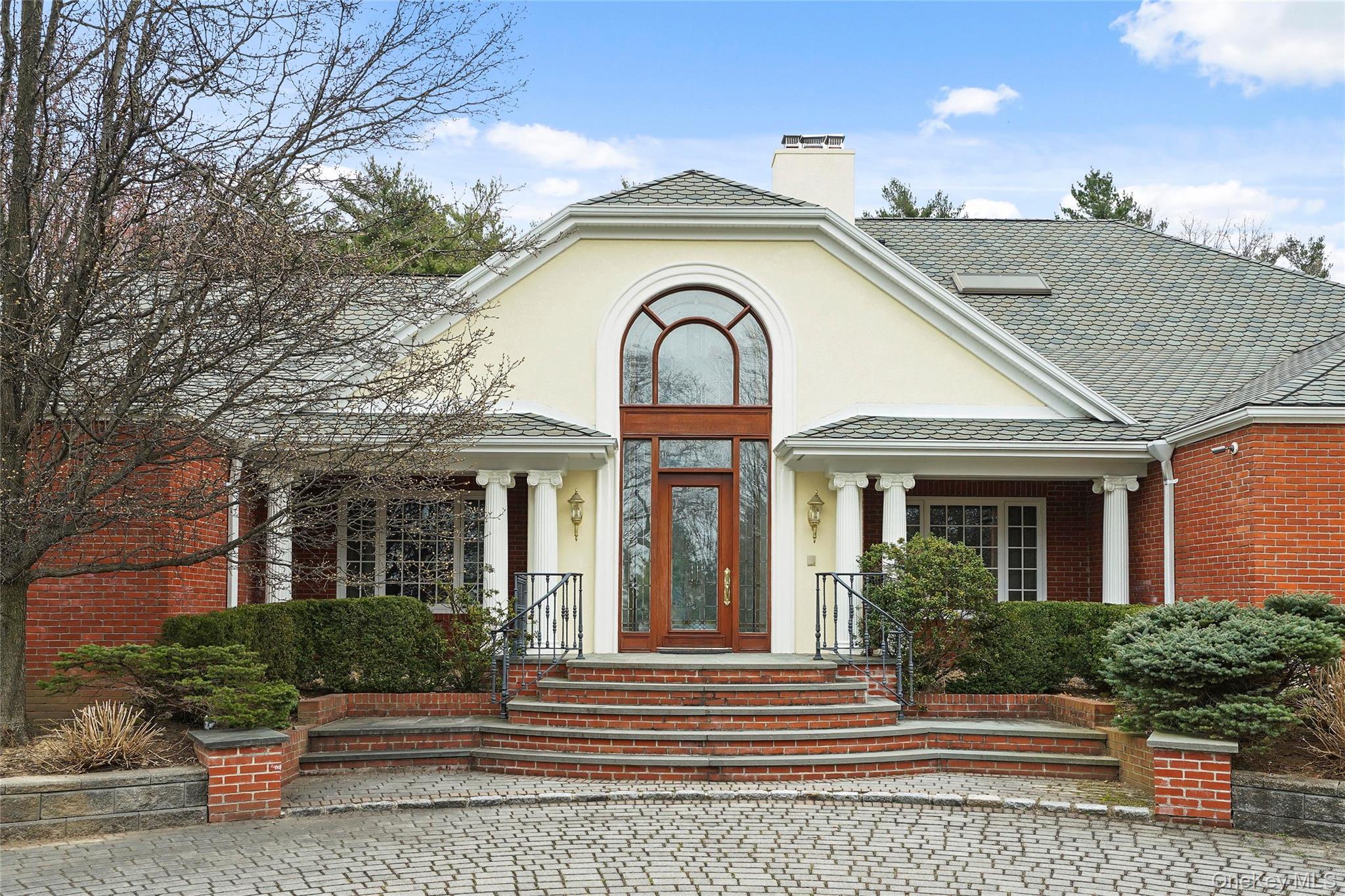 #1 photo, 10 Hill Road, Sands Point , NY 11050