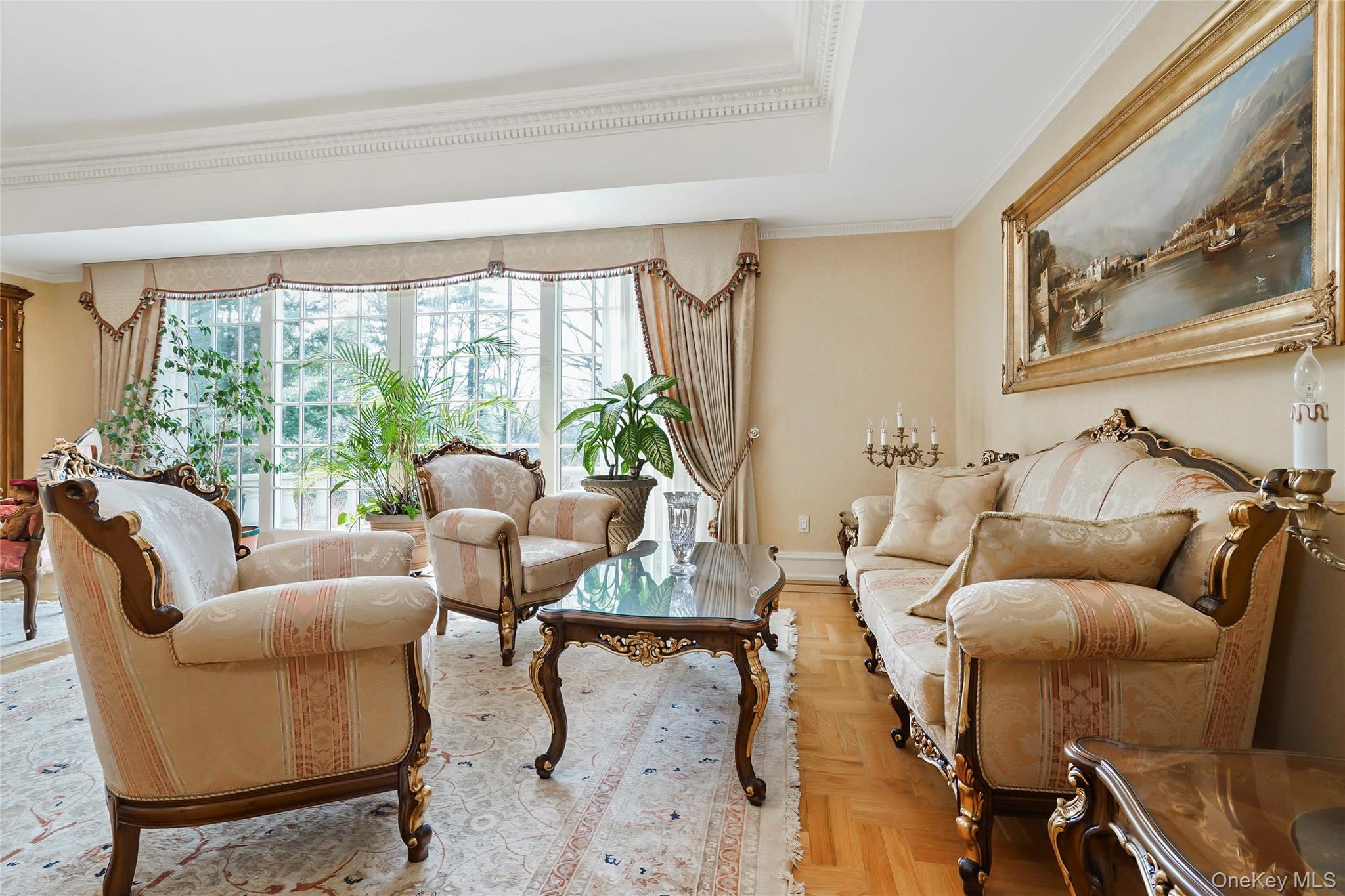 #6 photo, 10 Hill Road, Sands Point , NY 11050