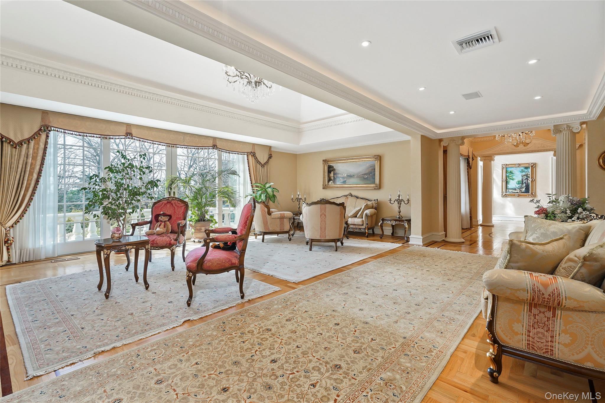 #7 photo, 10 Hill Road, Sands Point , NY 11050