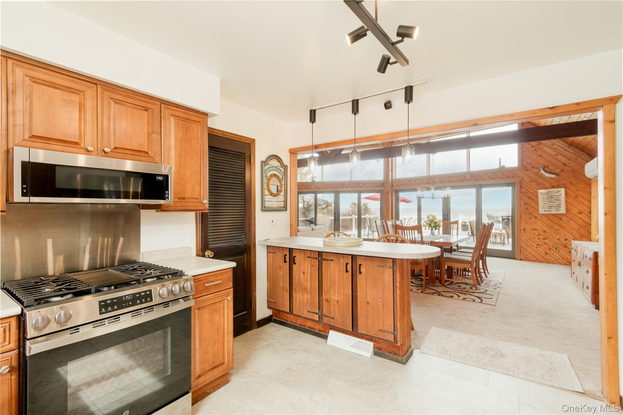 #8 photo, 171 Harbor Beach Road, Mount Sinai , NY 11766