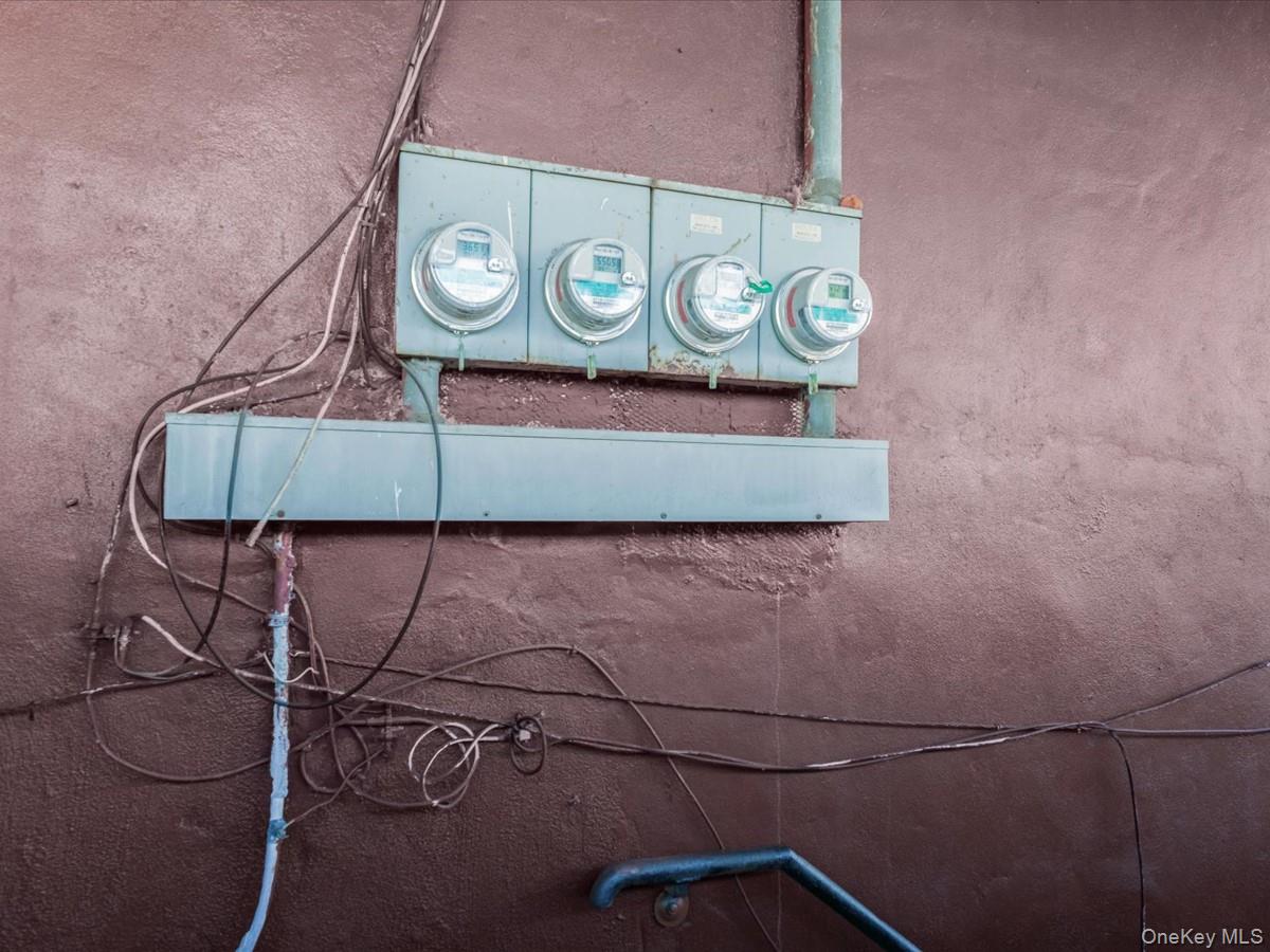 #11 photo, 10601 Liverpool Street, Jamaica South , NY 11435