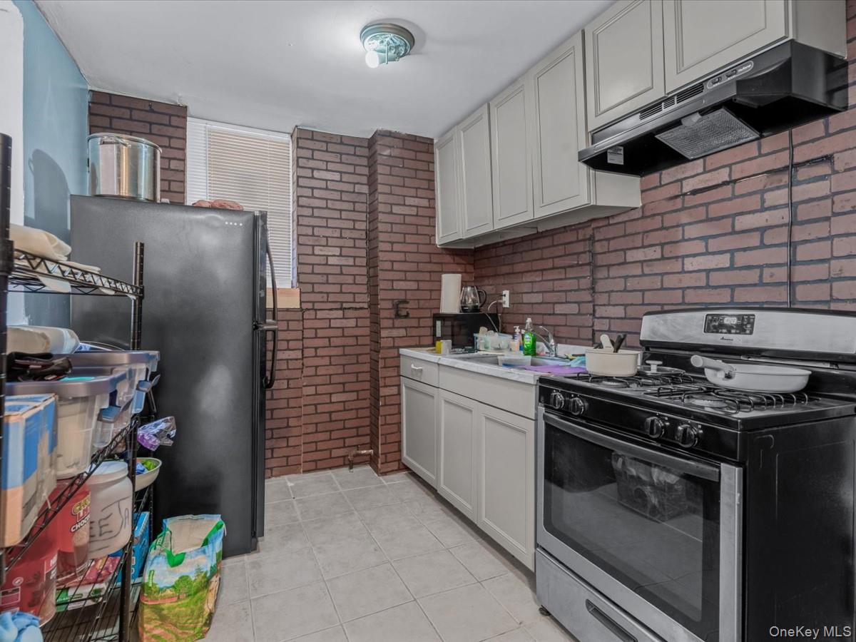 #7 photo, 10601 Liverpool Street, Jamaica South , NY 11435