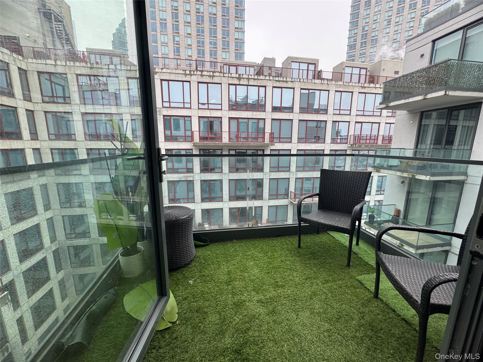 #13 photo, 2218 Jackson Avenue, Long Island City , NY 11101