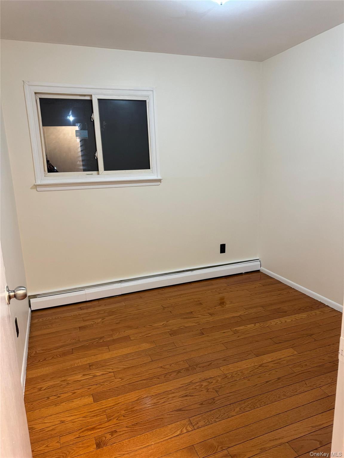 #9 photo, 97 Arlington Avenue, Valley Stream , NY 11580