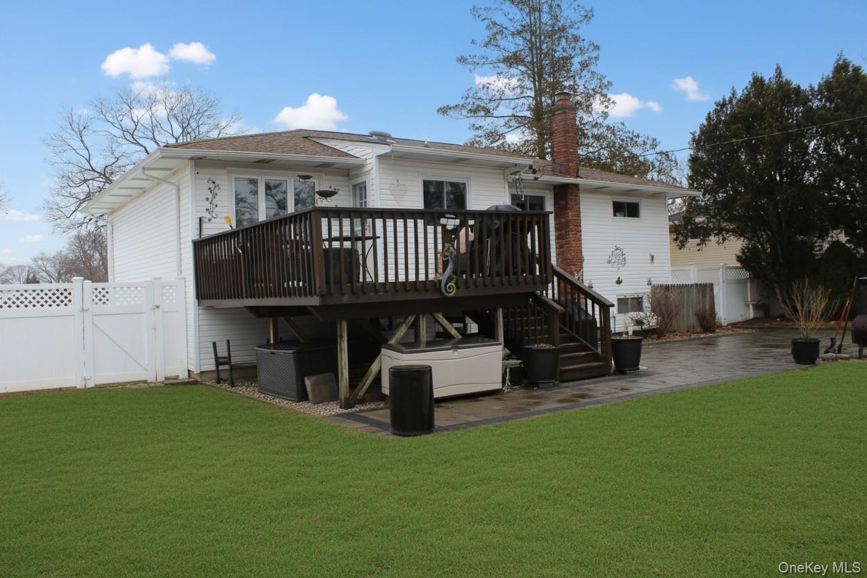 #3 photo, 8 Mulberry Drive, 東長島 史密斯敦 Smithtown , NY 11787