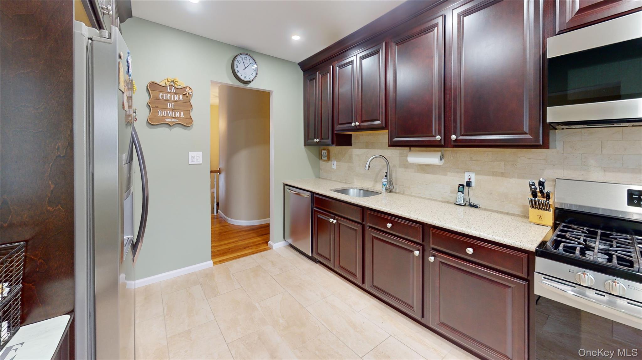 #9 photo, 8 Mulberry Drive, 東長島 史密斯敦 Smithtown , NY 11787