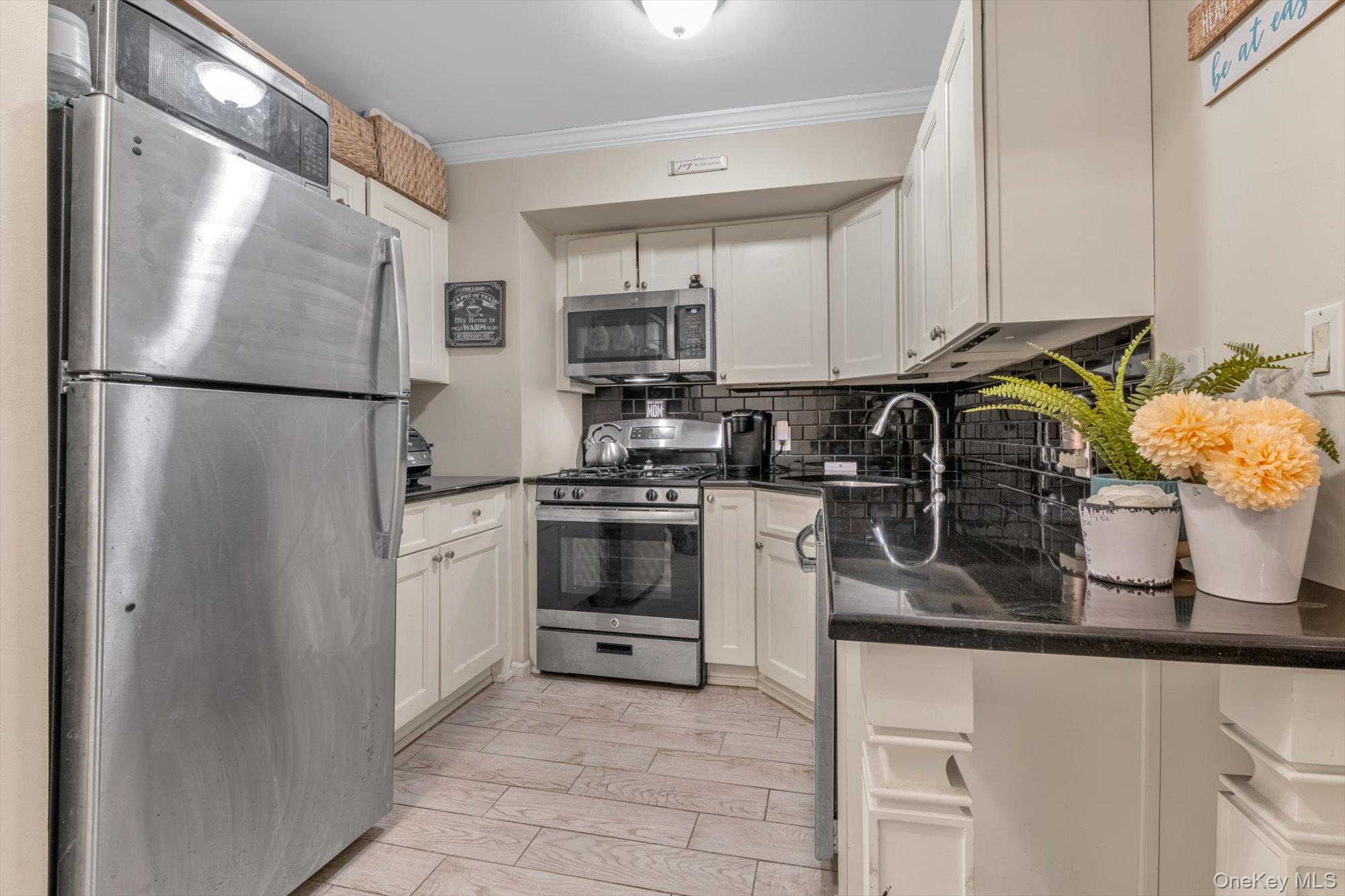 #6 photo, 55 Monroe Boulevard, 롱 아일랜드 Long Beach , NY 11561