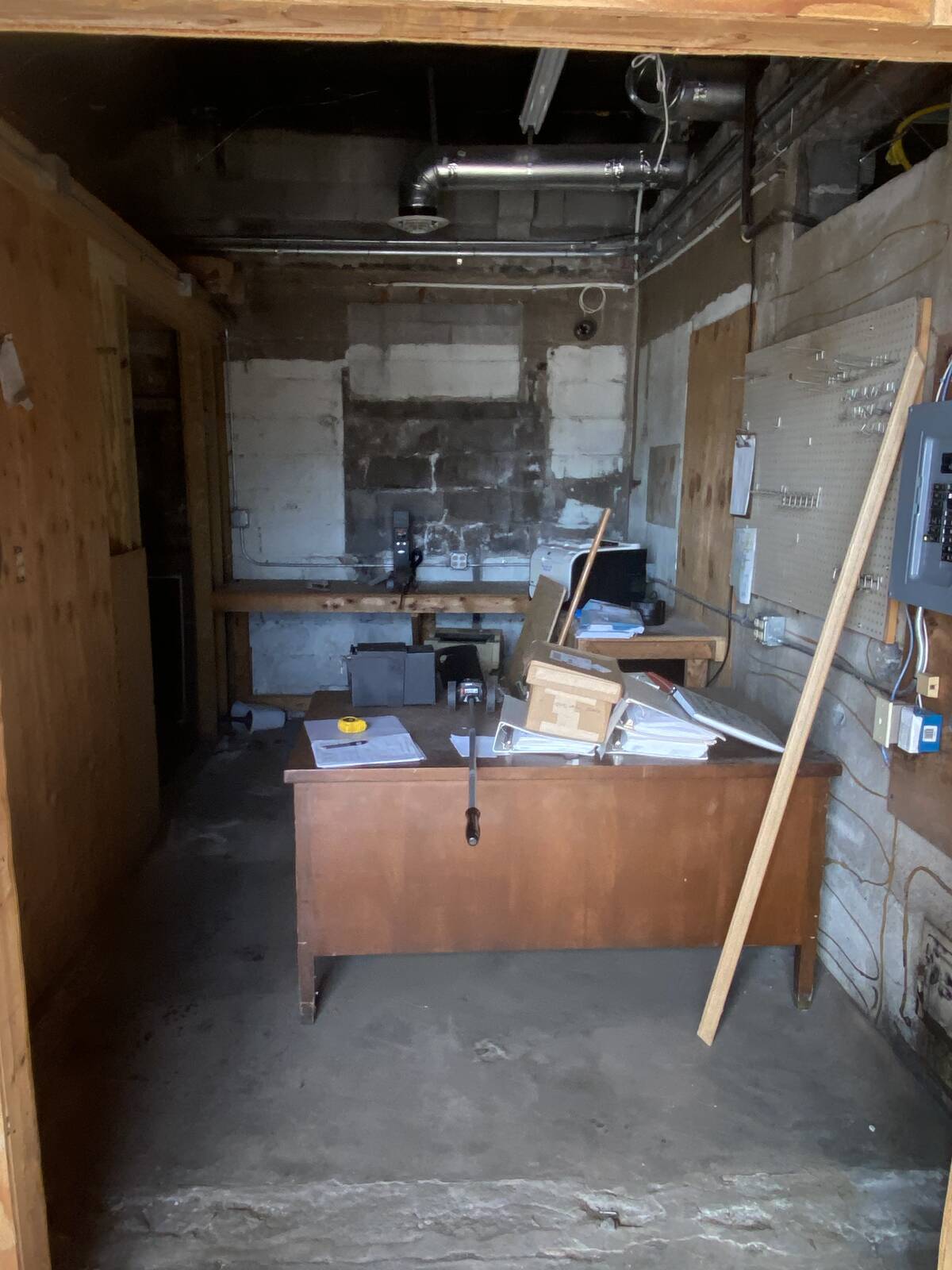 #8 photo, 85 E Fulton Street, Gloversville , NY 12078