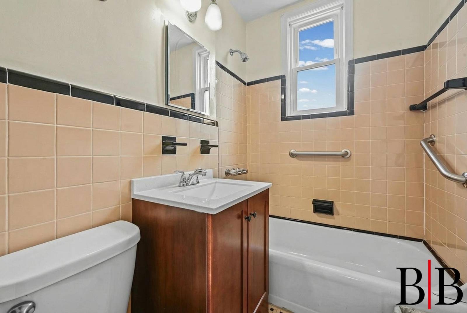 #10 photo, 5642 Avenue T, Mill Basin , NY 11234