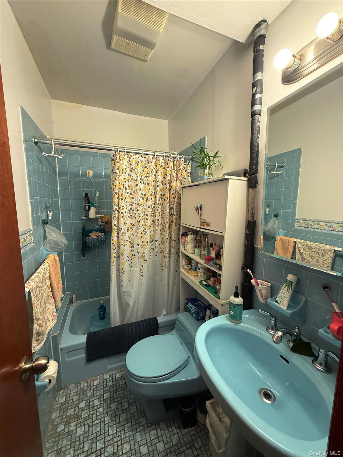 #7 photo, 3958 65th Street, Woodside , NY 11377