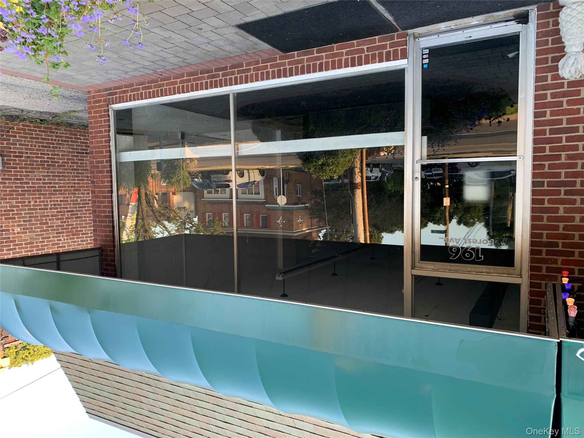 #7 photo, 196 Forest Avenue, Locust Valley , NY 11560