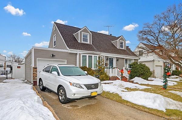 #1 photo, 926 Second Avenue, Franklin Square , NY 11010