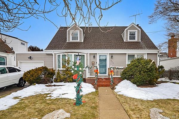 #2 photo, 926 Second Avenue, Franklin Square , NY 11010