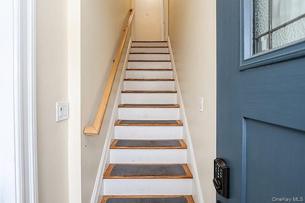 #4 photo, 926 Second Avenue, Franklin Square , NY 11010