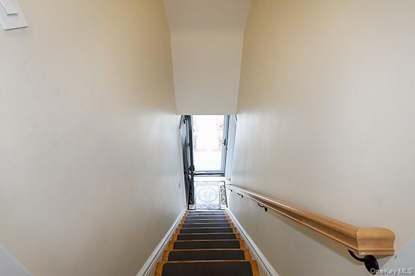 #5 photo, 926 Second Avenue, Franklin Square , NY 11010