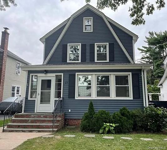 #11 photo, 39 Prescott Street, Garden City , NY 11530