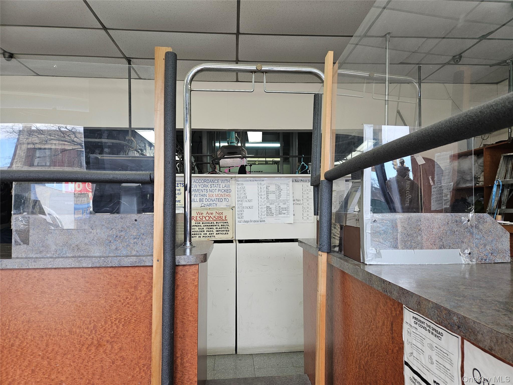 #2 photo, 13302 Rockaway Boulevard, 皇后区 奥松公园 South Ozone Park , NY 11420