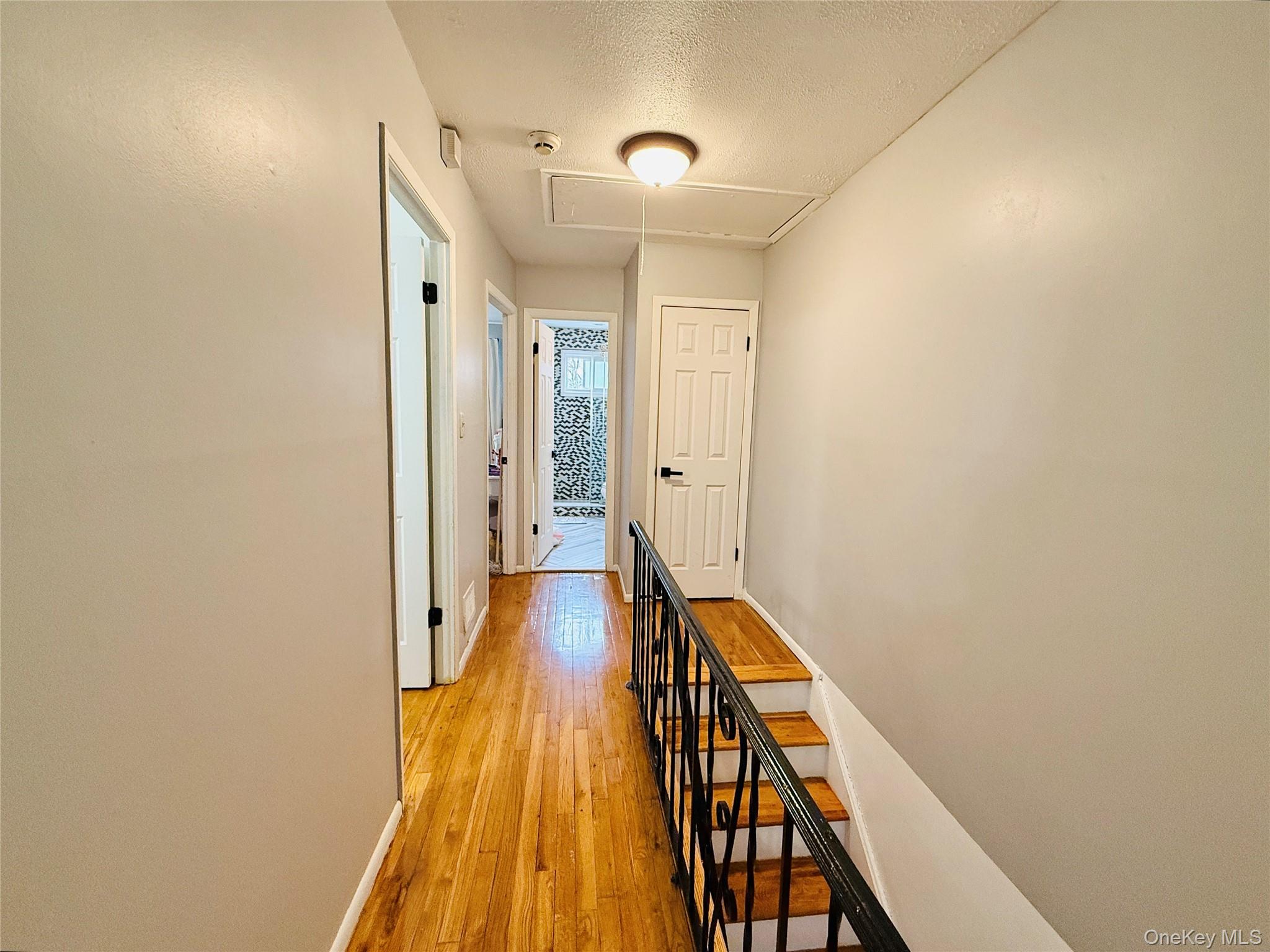 #11 photo, 1663 Waring Avenue, ब्रोंक्स Bronx , NY 10469