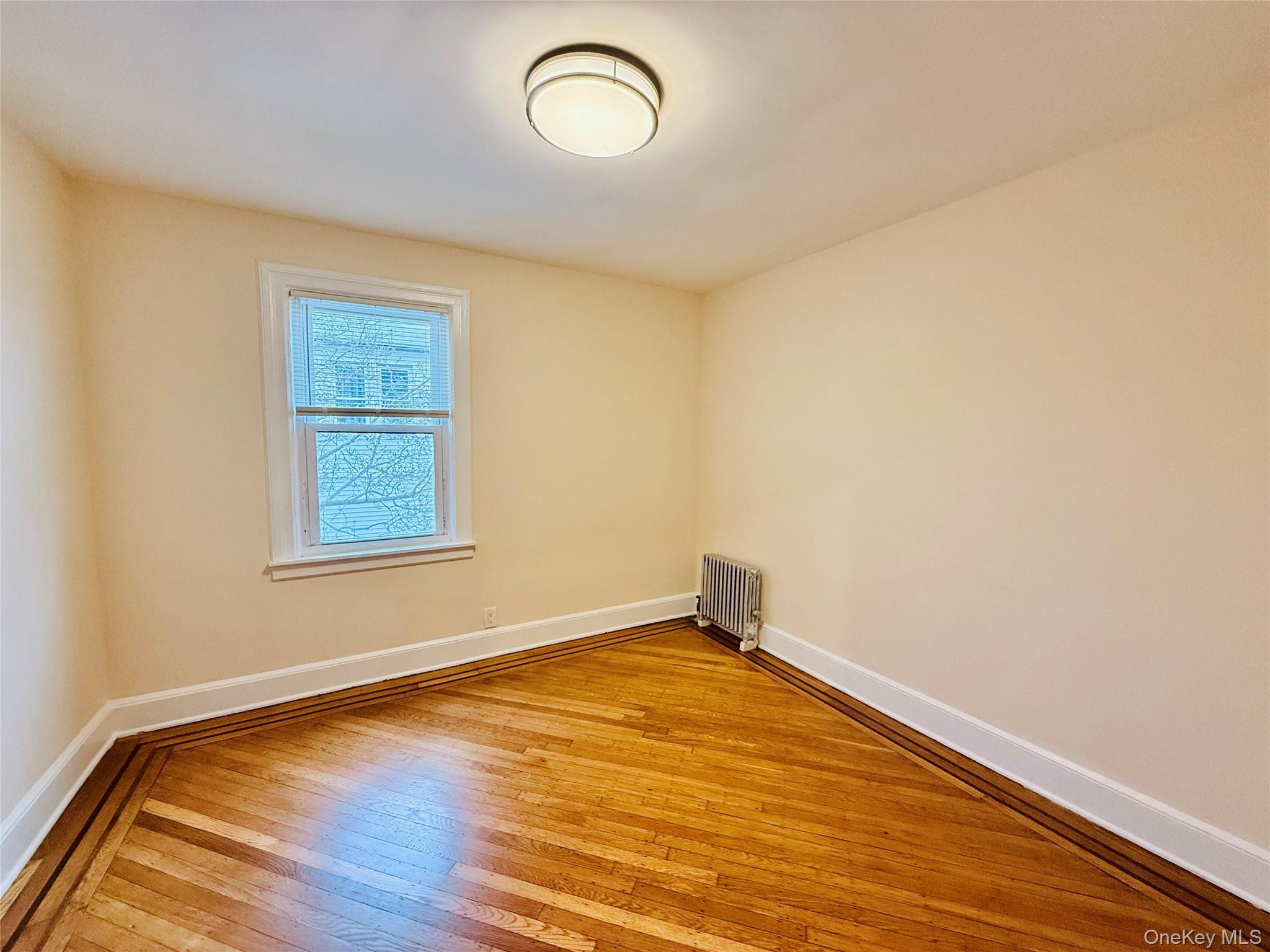 #17 photo, 1813 Willow Lane, Bronx , NY 10461