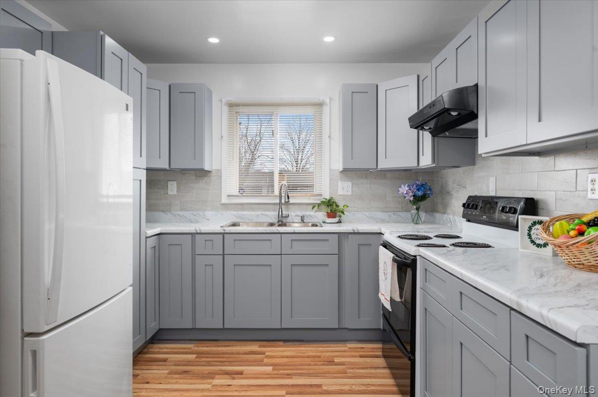 #8 photo, 136 Bushey Avenue, Yonkers , NY 10710