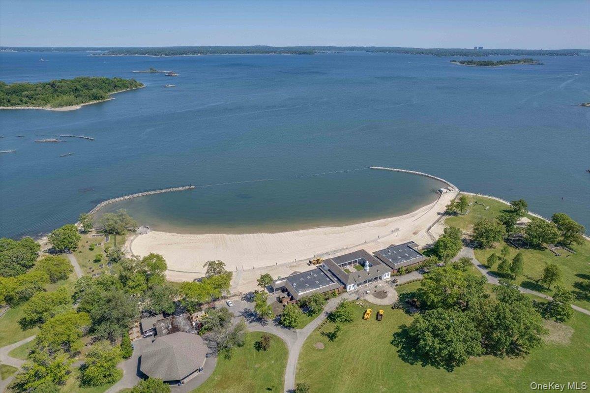 #15 photo, 11 Woodland Avenue, New Rochelle , NY 10805