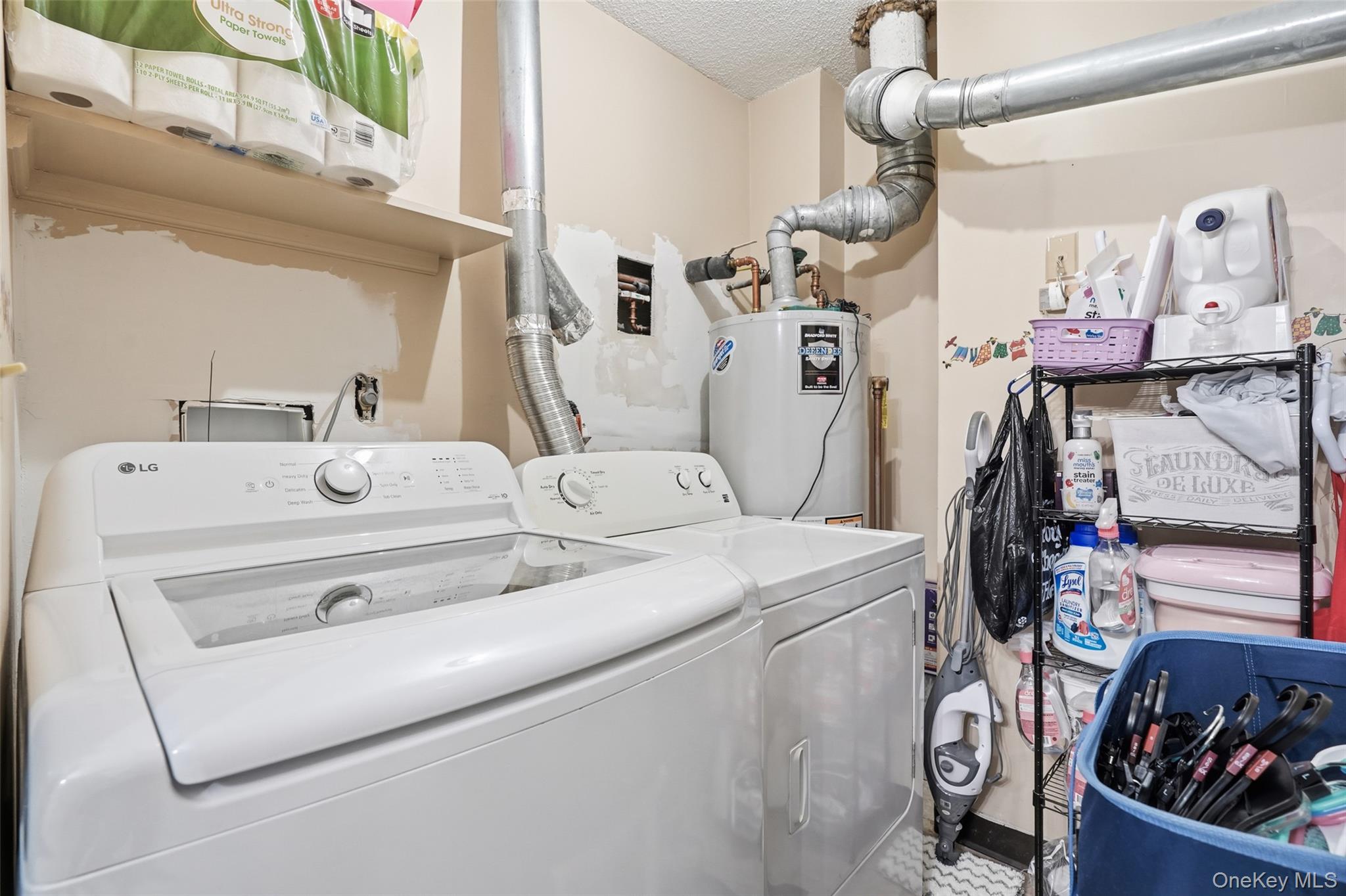 #14 photo, 4 Nottingham Circle, Peekskill , NY 10566