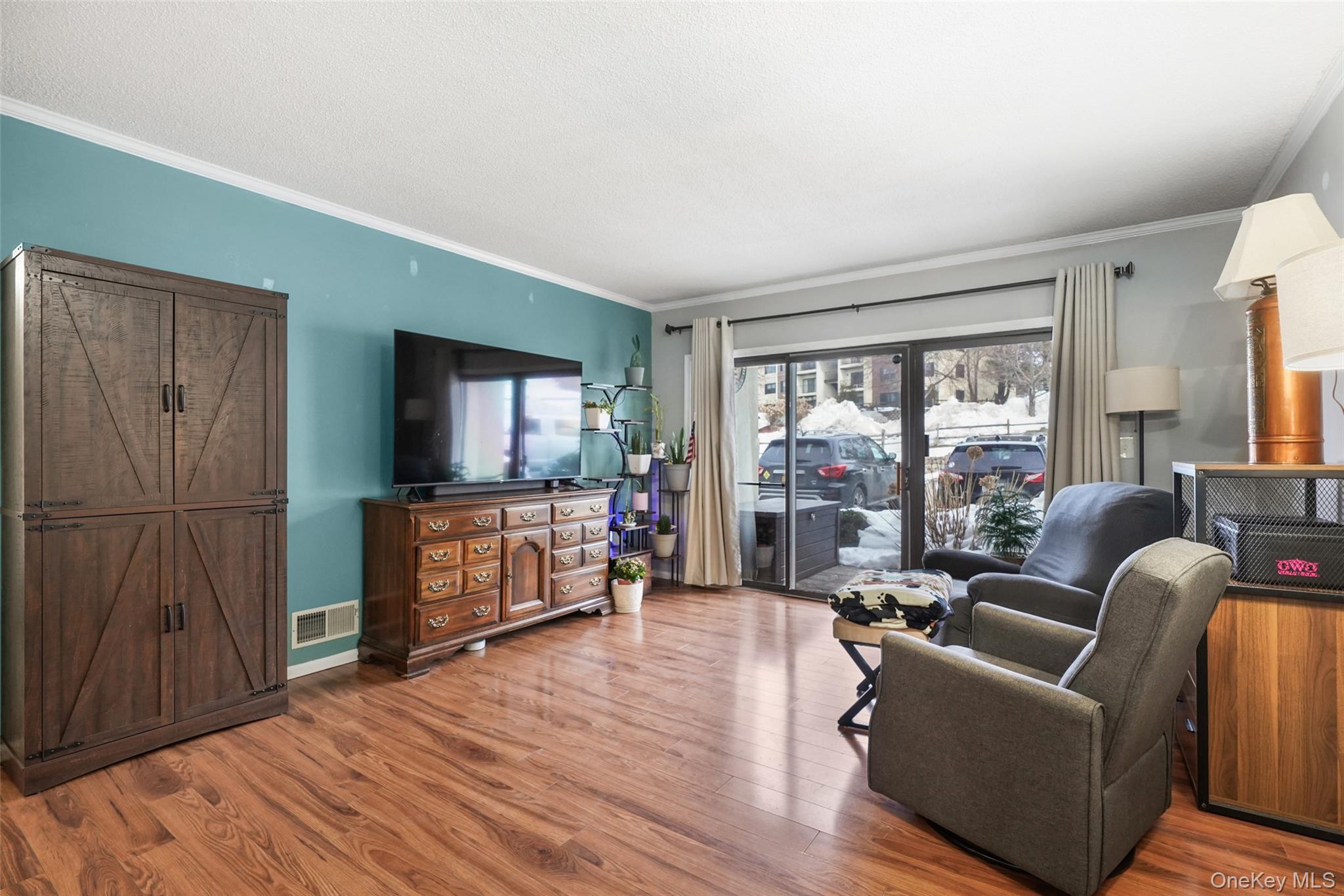 #3 photo, 4 Nottingham Circle, Peekskill , NY 10566