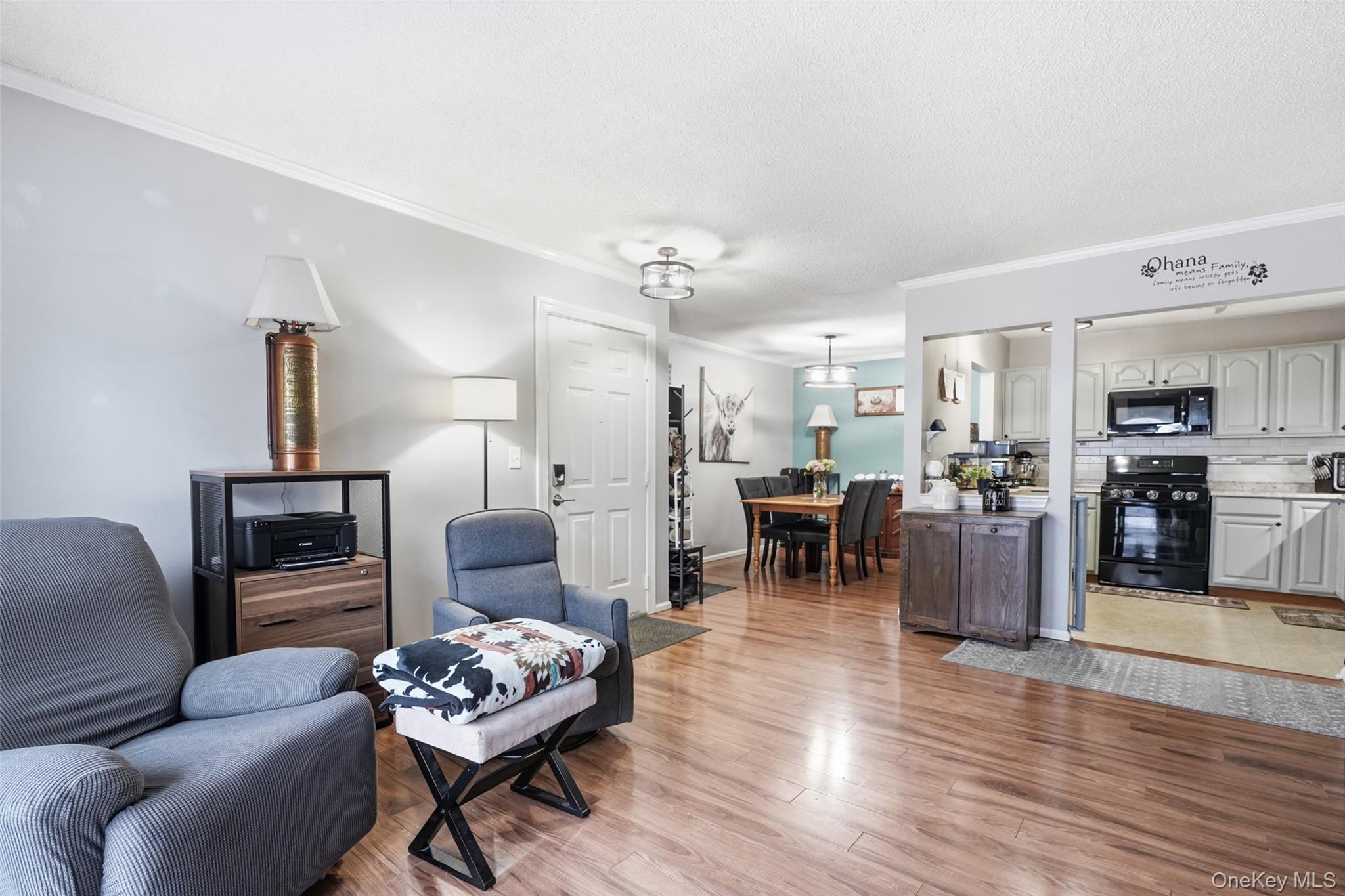 #4 photo, 4 Nottingham Circle, Peekskill , NY 10566