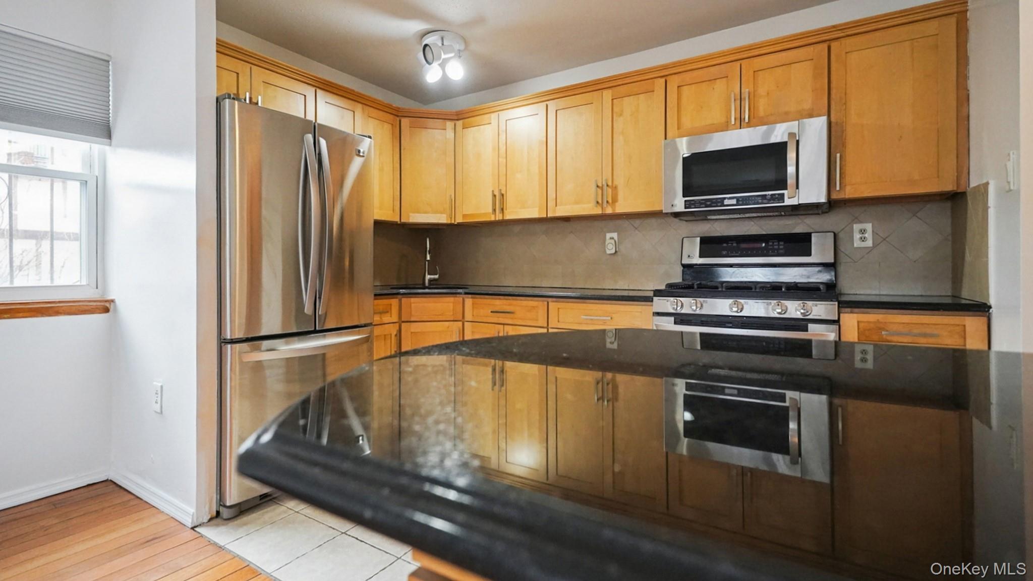 #15 photo, 896 Union Avenue, 布朗士 Bronx , NY 10459