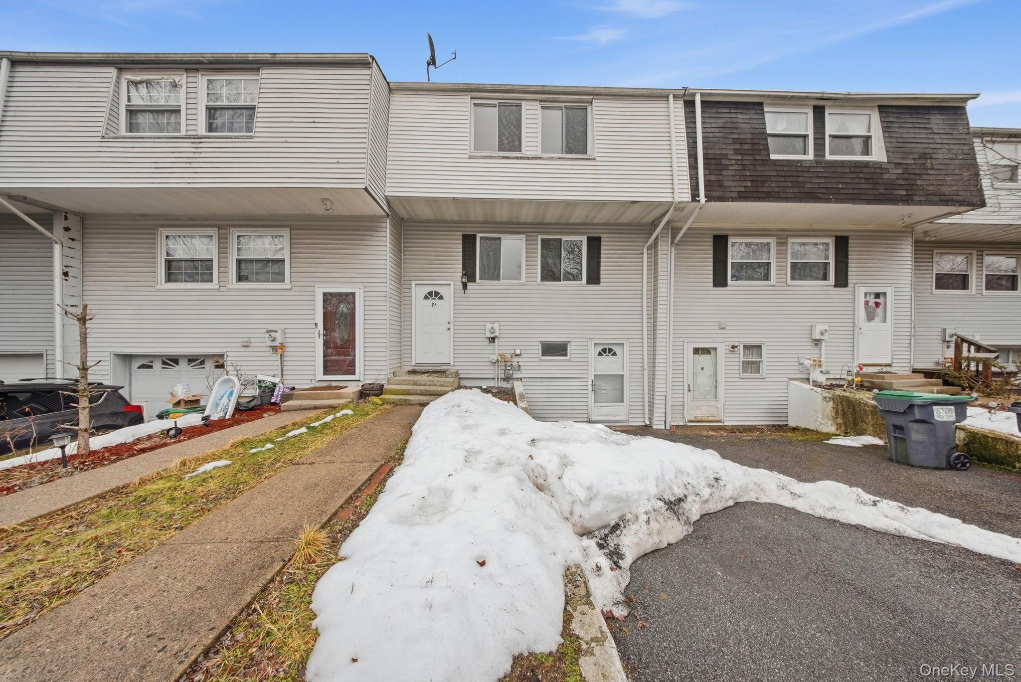 #2 photo, 19 Red Barn Lane, Middletown , NY 10940